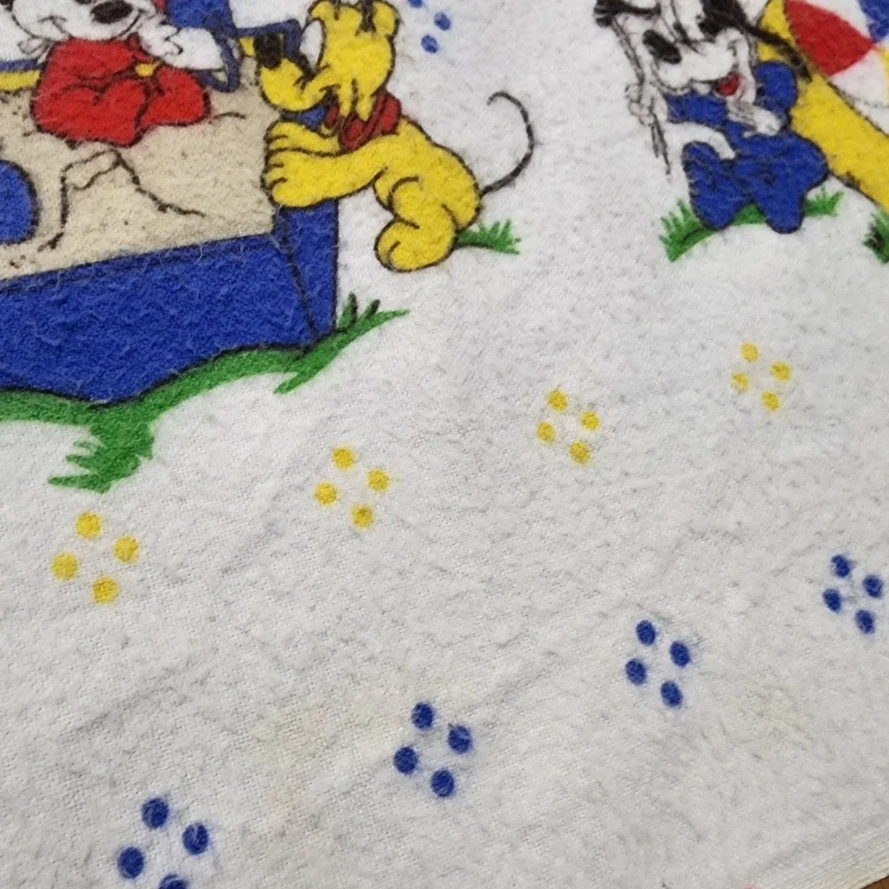 Vintage Dundee Disney Babies Sandbox  Primary Colors Recieving Blanket